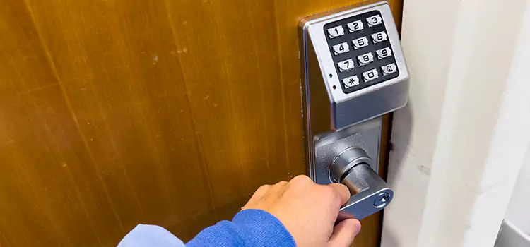 Why Choose Us for Your Keypad Lock Needs in Arlington Heights, IL?